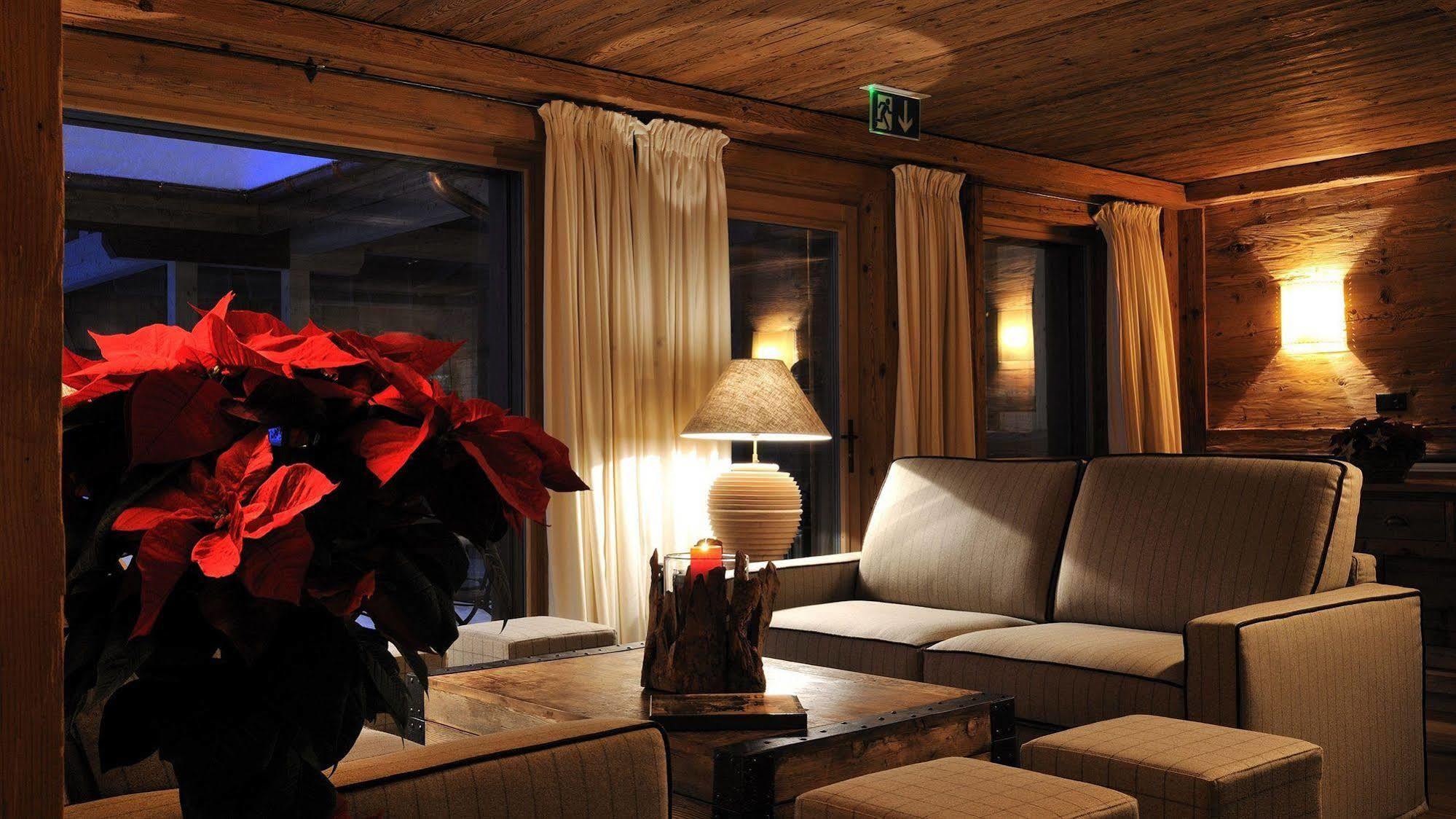 Des Alpes Superieur Hotel Gstaad